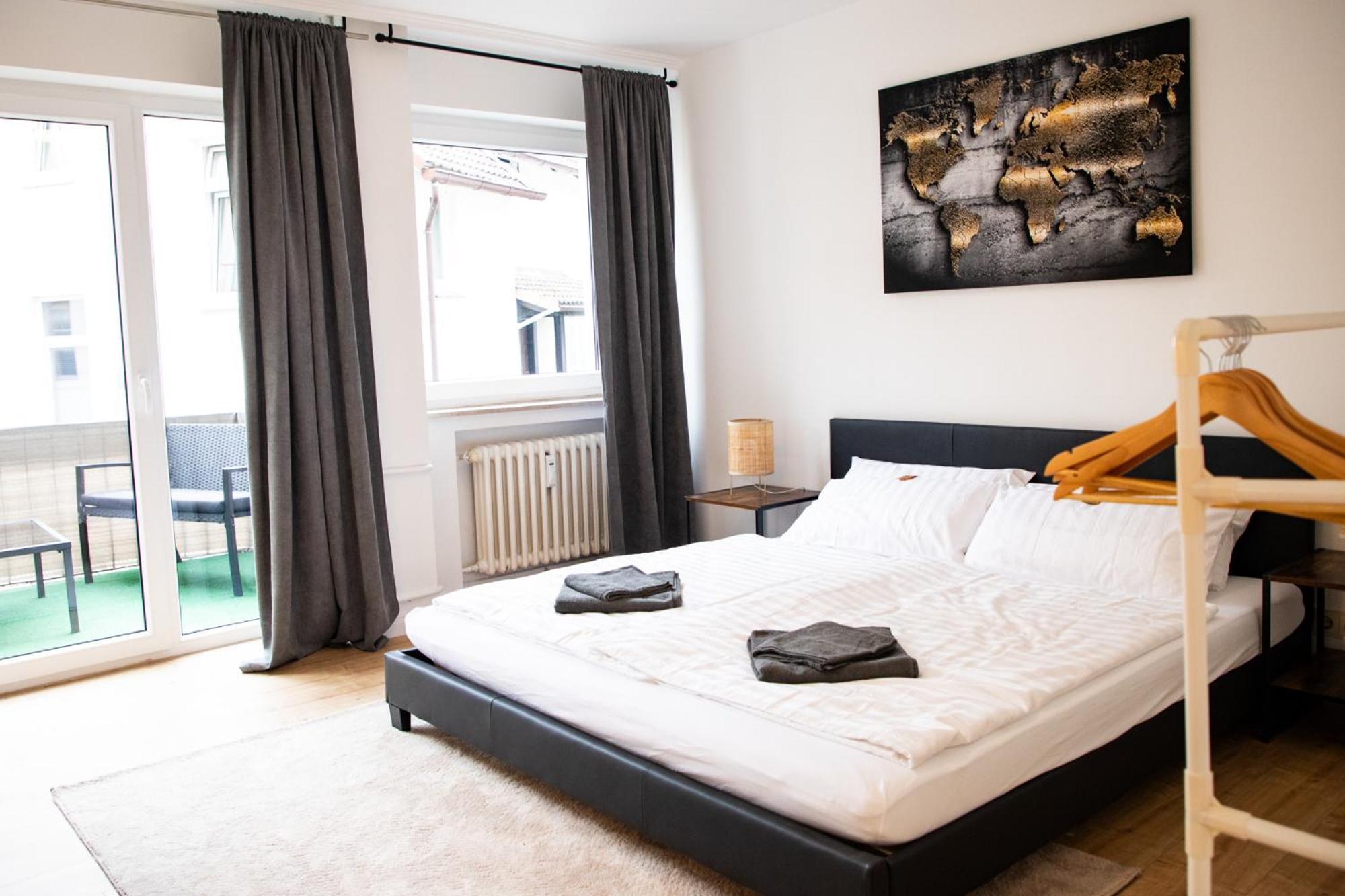 Me Living Bad Pyrmont Innenstadt 10 Meter Balkon Экстерьер фото